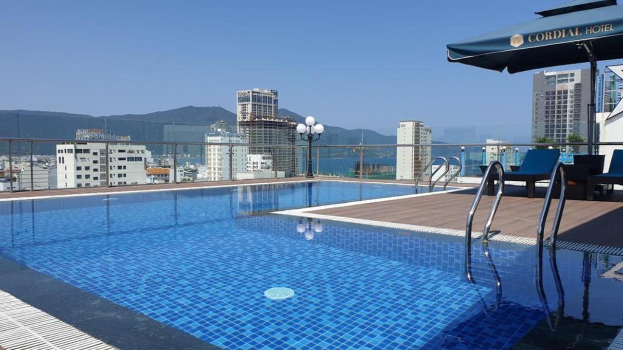Cordial Beach Hotel Da Nang Exterior photo