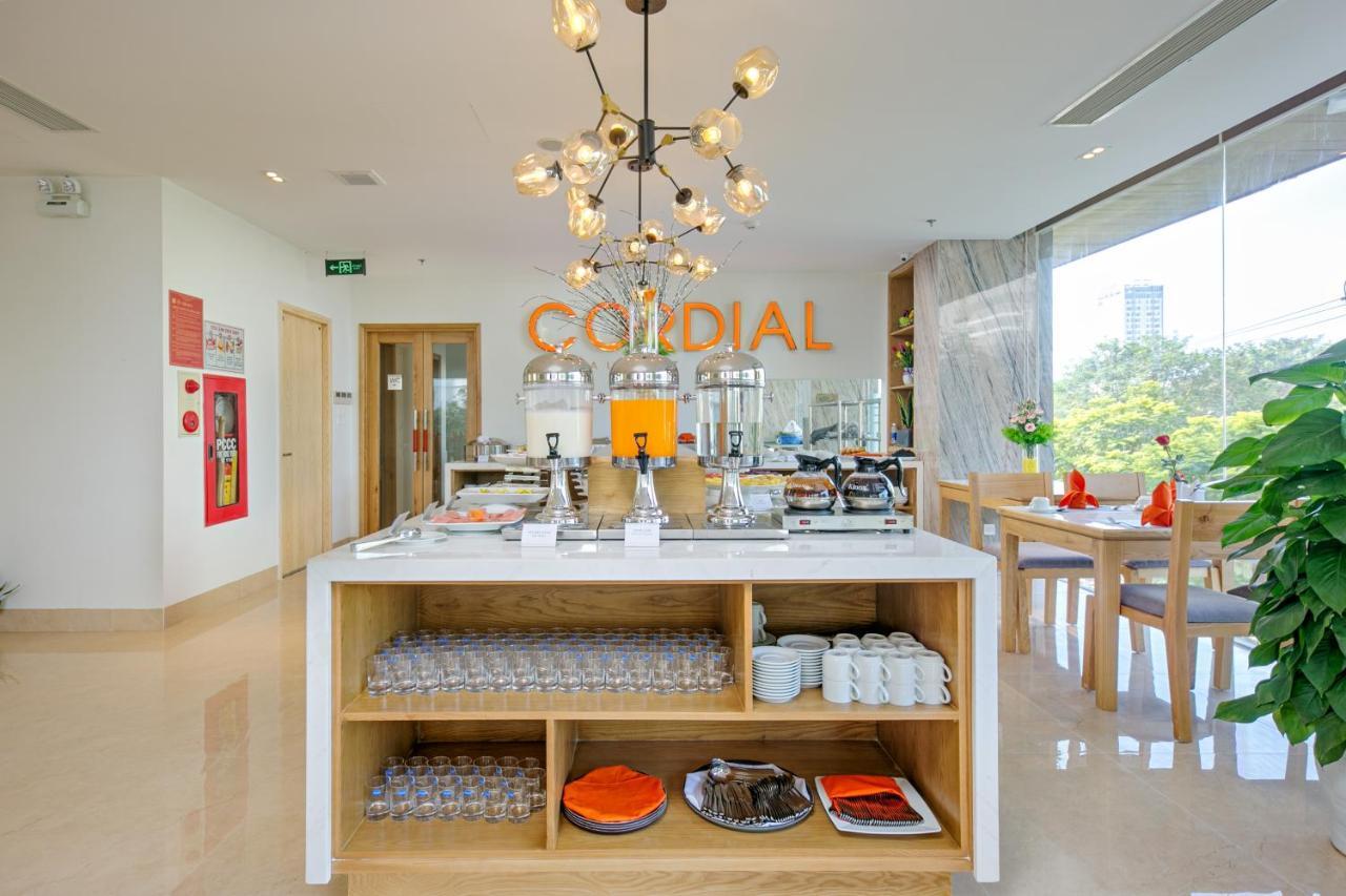 Cordial Beach Hotel Da Nang Exterior photo